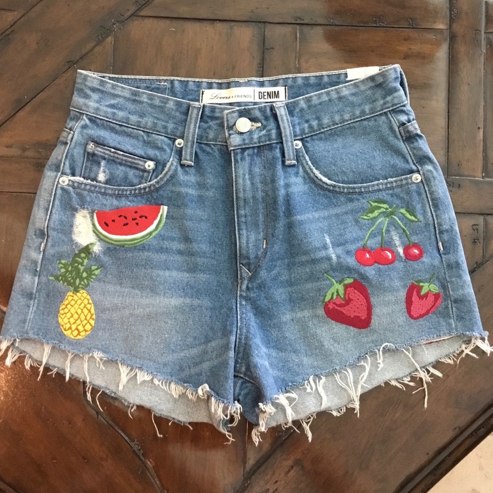 ❤️ LOVERS + FRIENDS SHORTS SIZE 26